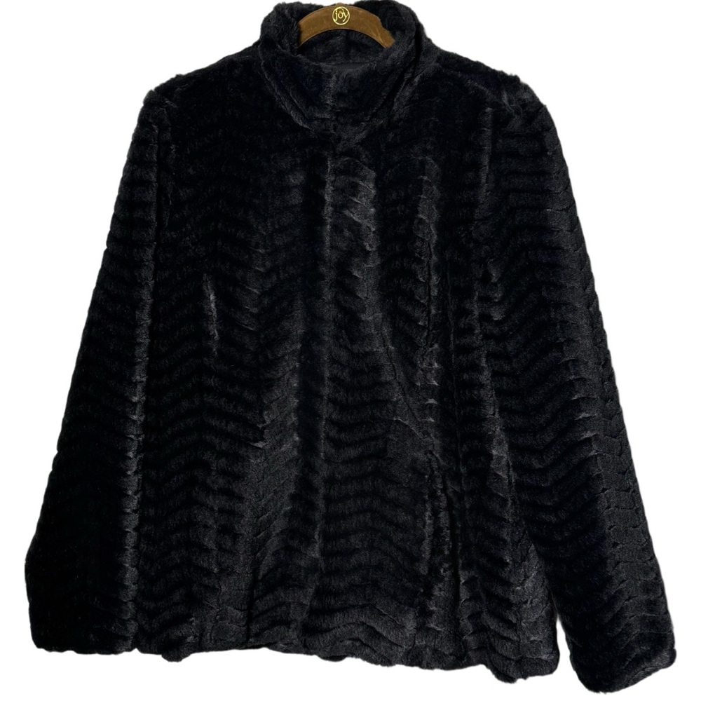 JM Collection Faux Fur Jacket Sz Large